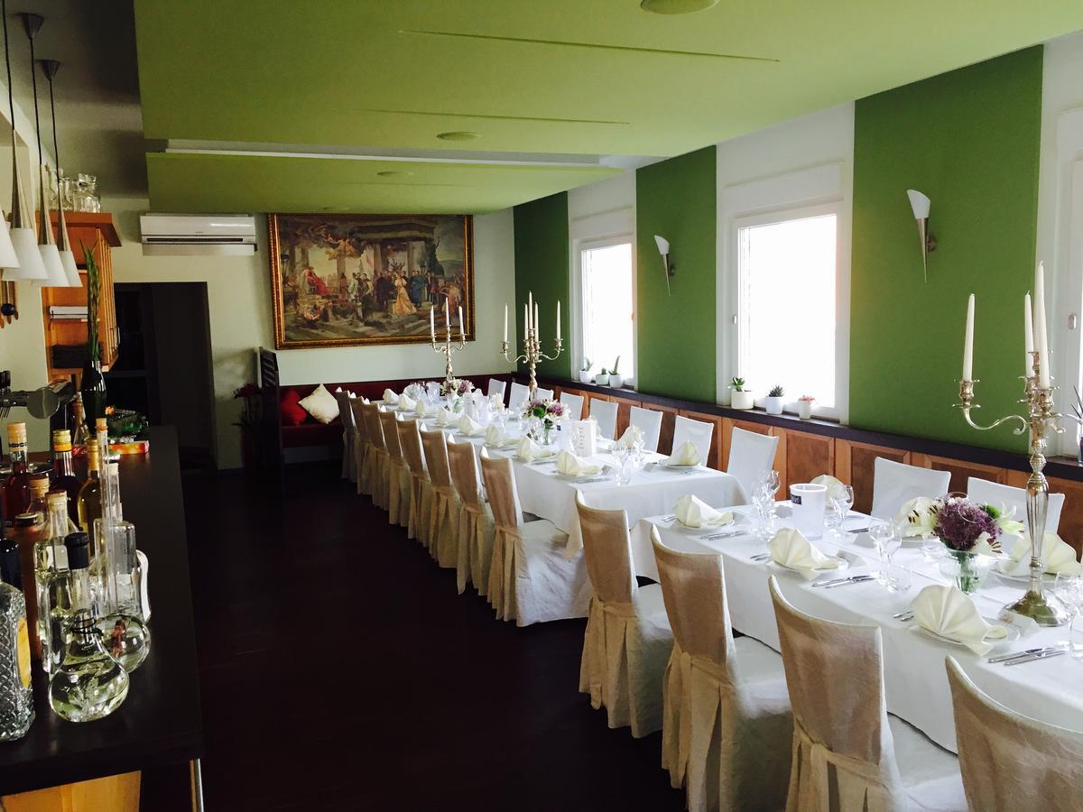 וורת אם ריין Hotel Restaurant Vater Rhein מראה חיצוני תמונה
